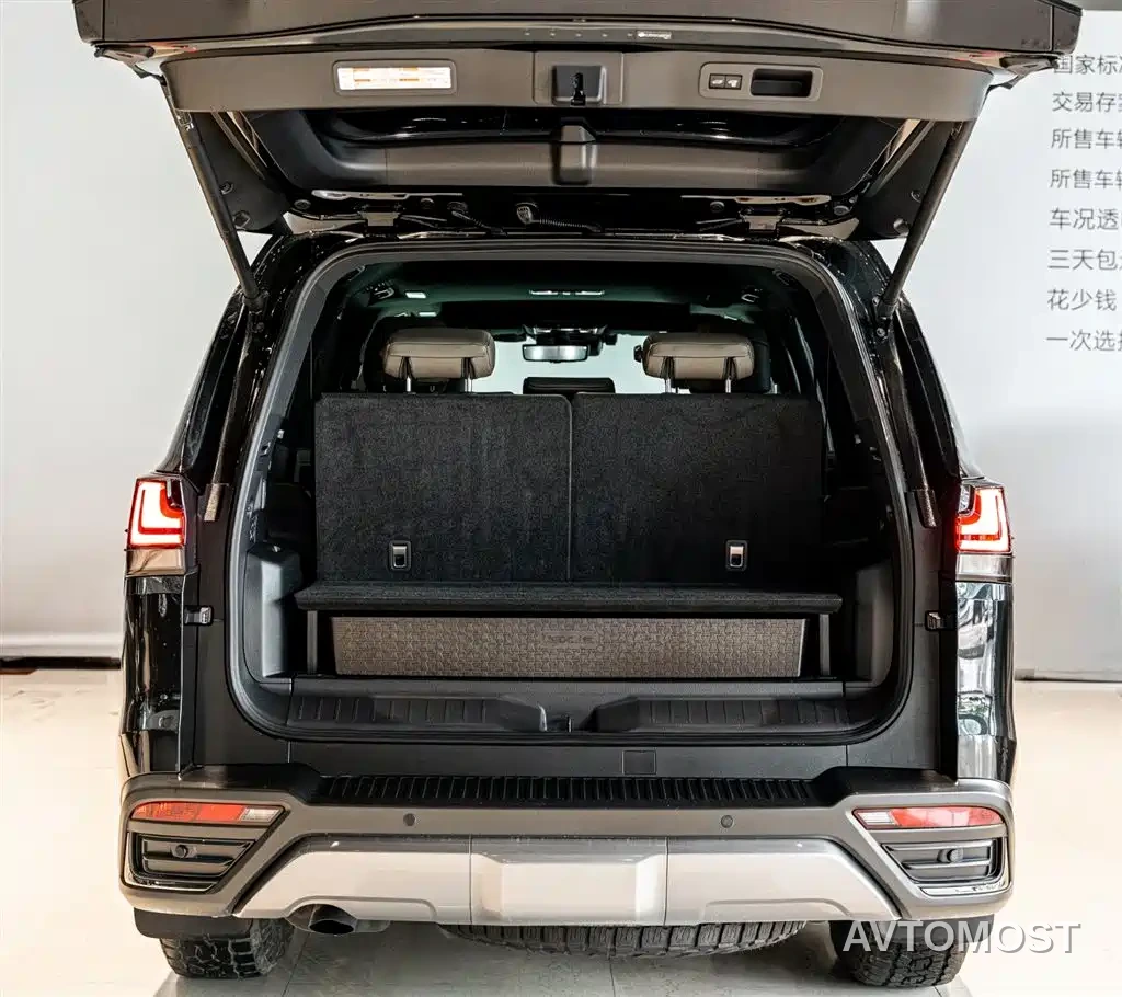 Lexus LX 2025 700h OVERTRAIL Frontier Edition — фото 14