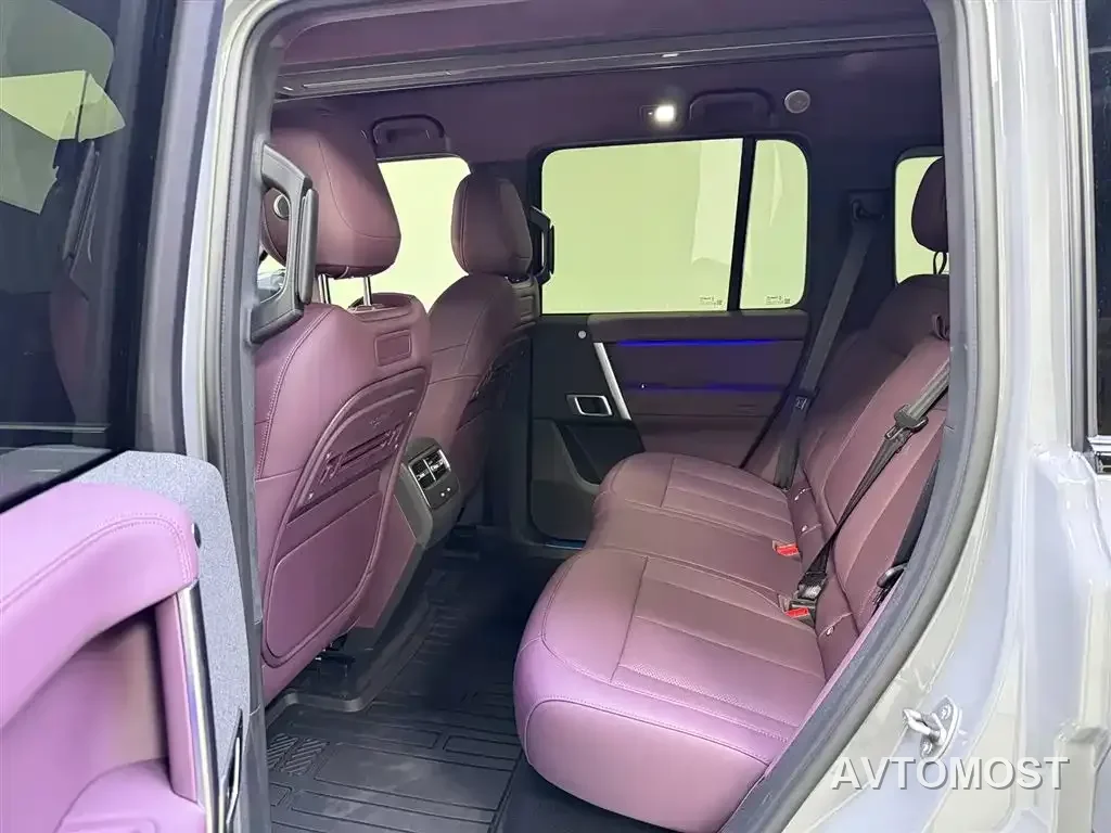 iCAR V27 2026 200KM AWD Falcon 500 — фото 8