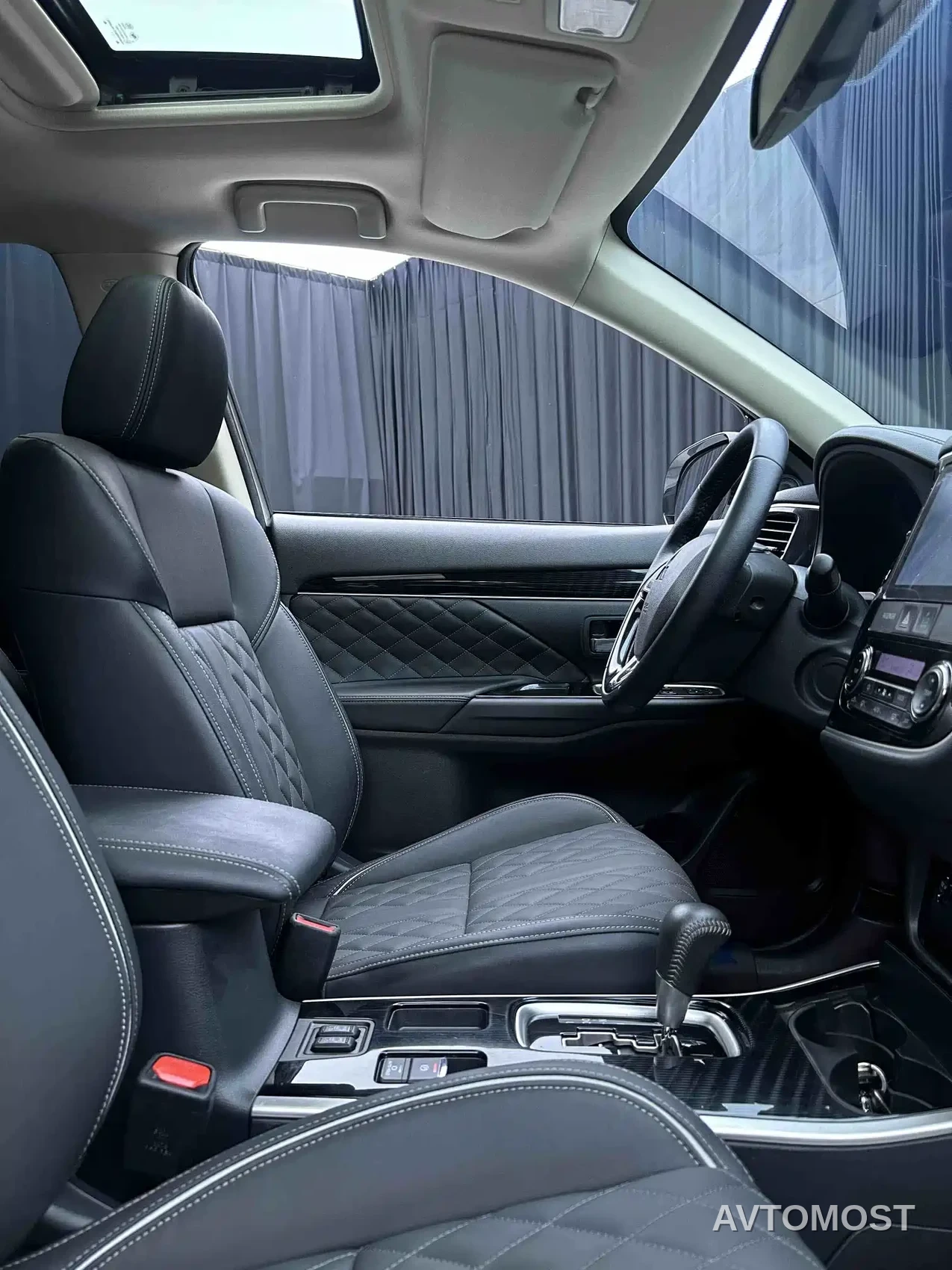 Mitsubishi Outlander 2021 2.0L FWD Comfort Edition 5-seater — фото 11