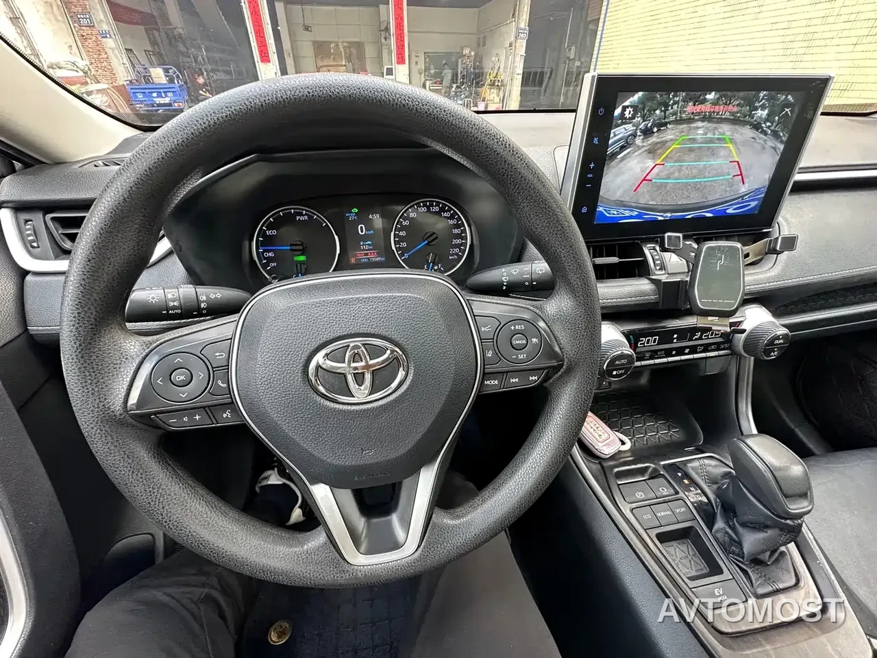 Toyota Wildlander 2020 Dual Engine 2.5L E-CVT FWD Luxury — фото 12