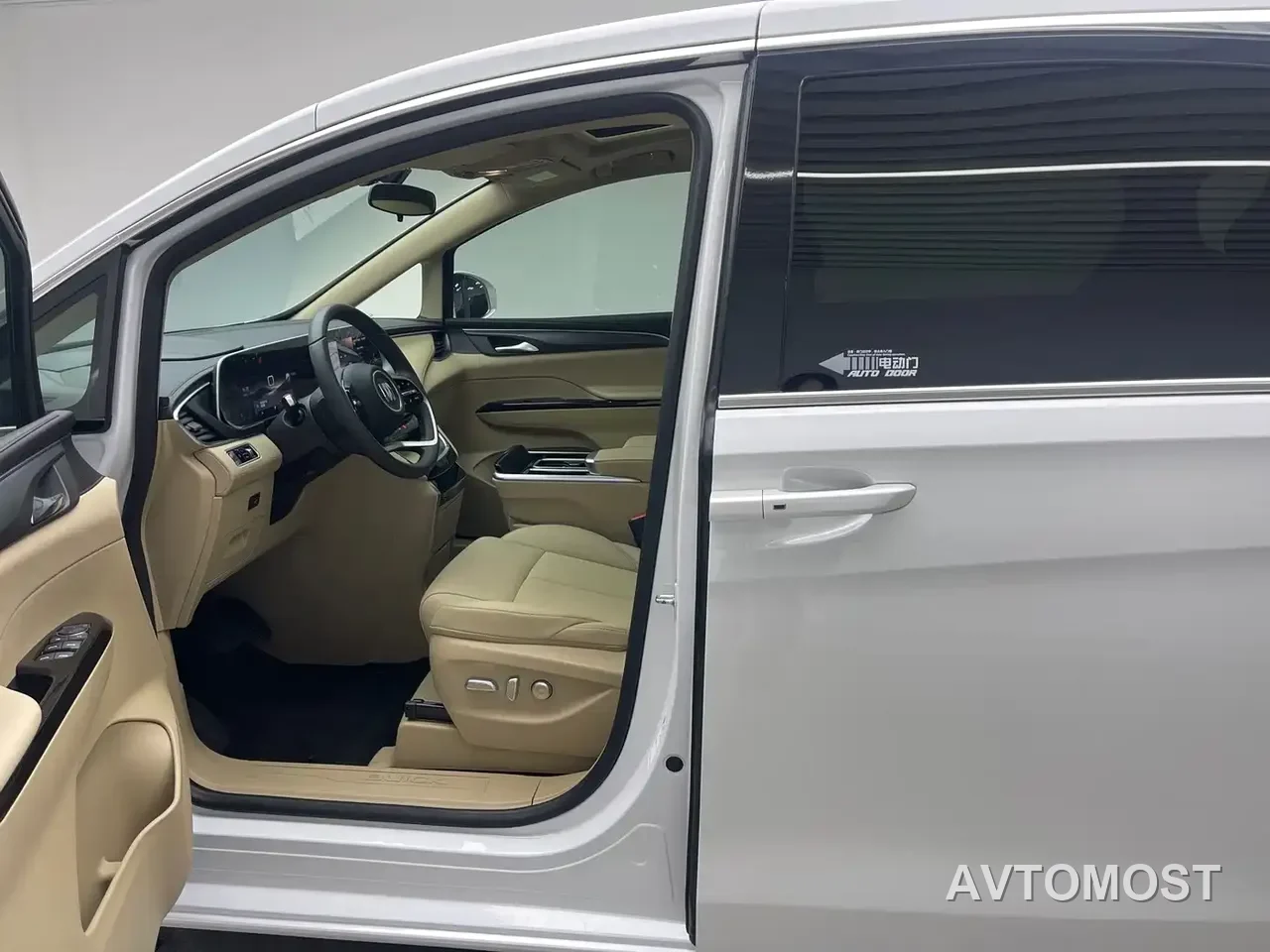 Buick GL8 New Energy 2025 Landprestige First Edition 7-Seater — фото 13