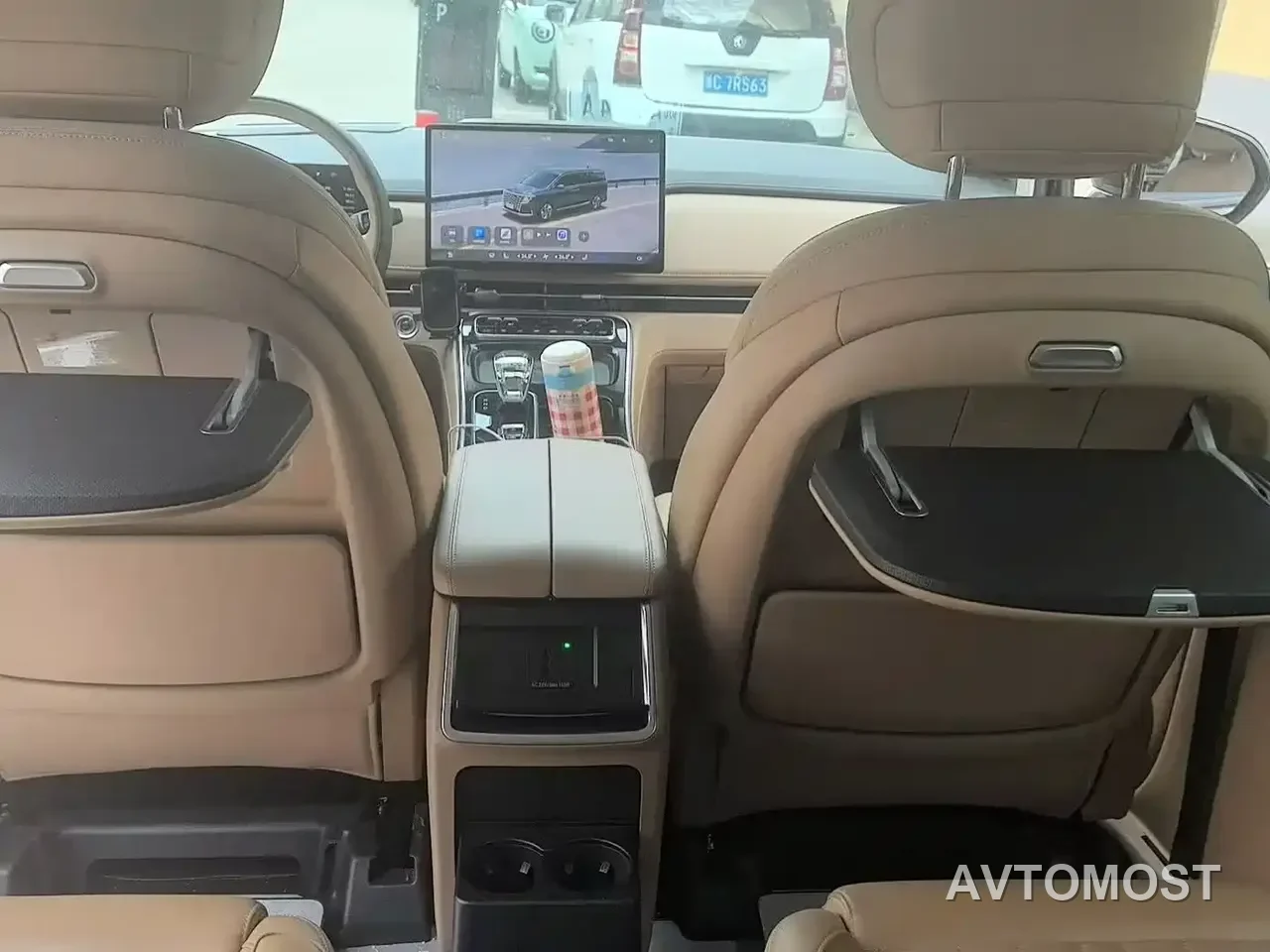 JAC Refine RF8 PHEV 2024 HarmonyOS Edition 1.5T 150KM Flagship (LFP) — фото 4