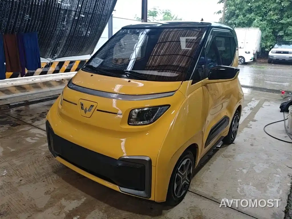 Wuling NanoEV 2021 Fun Edition — фото 1