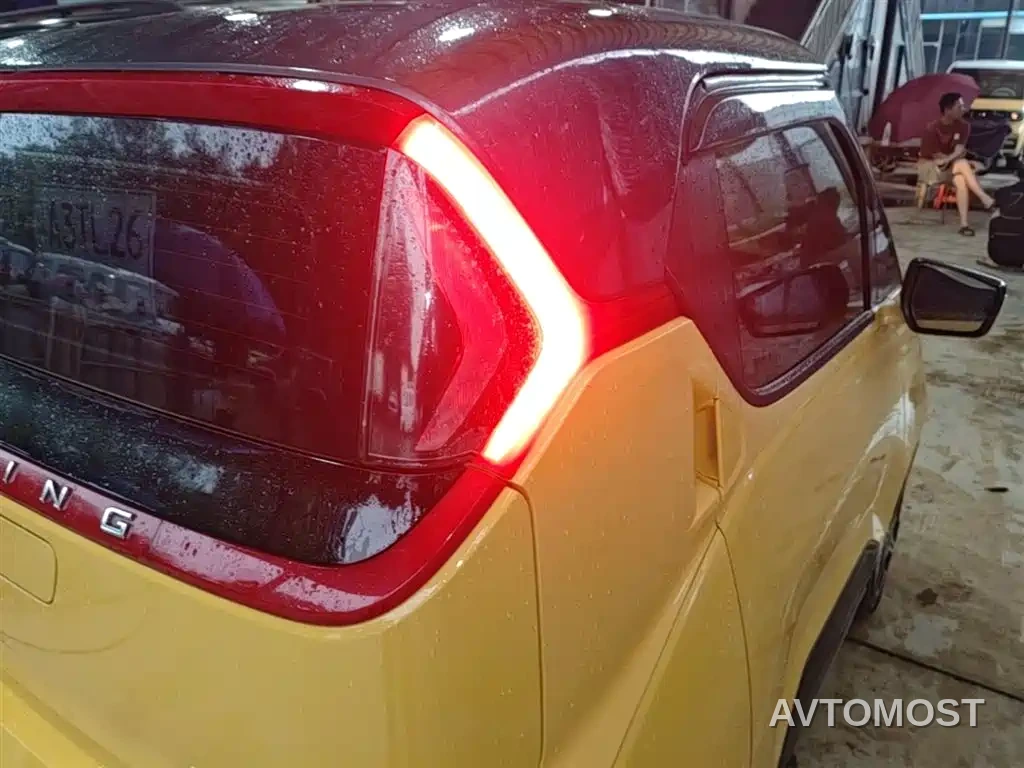 Wuling NanoEV 2021 Fun Edition — фото 8