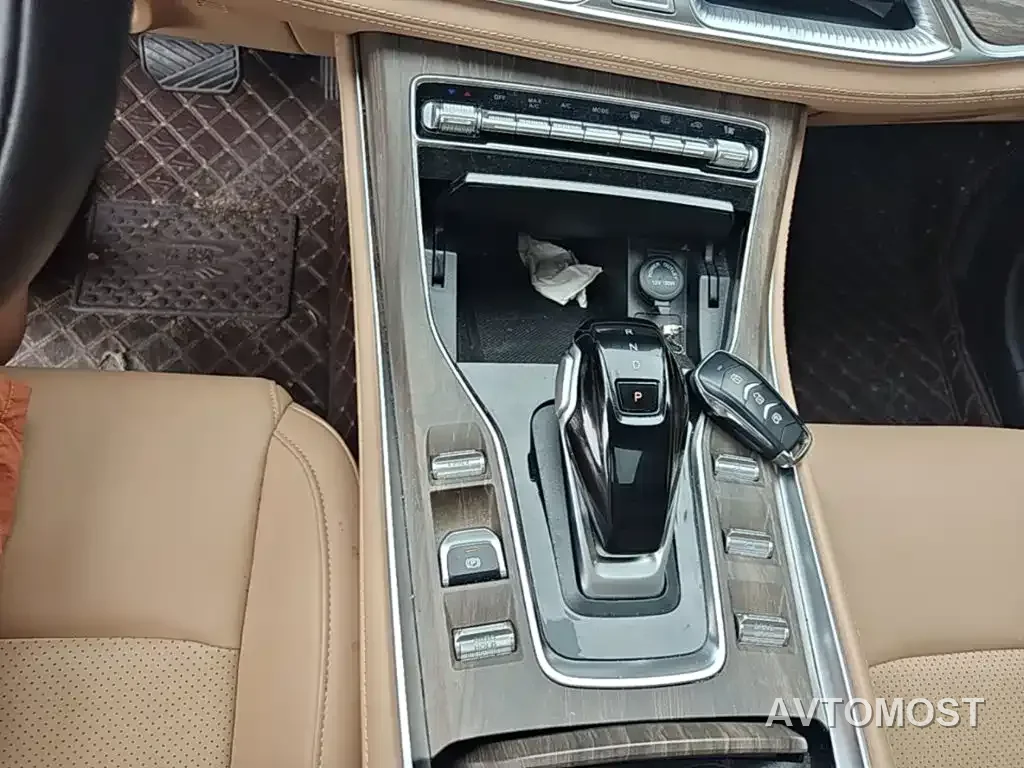 Landian E5 2024 Glory Edition 100KM Premium Type 7-Seater — фото 12