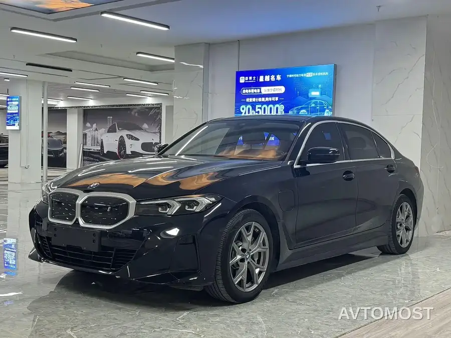 BMW i3 2022 eDrive 35 L