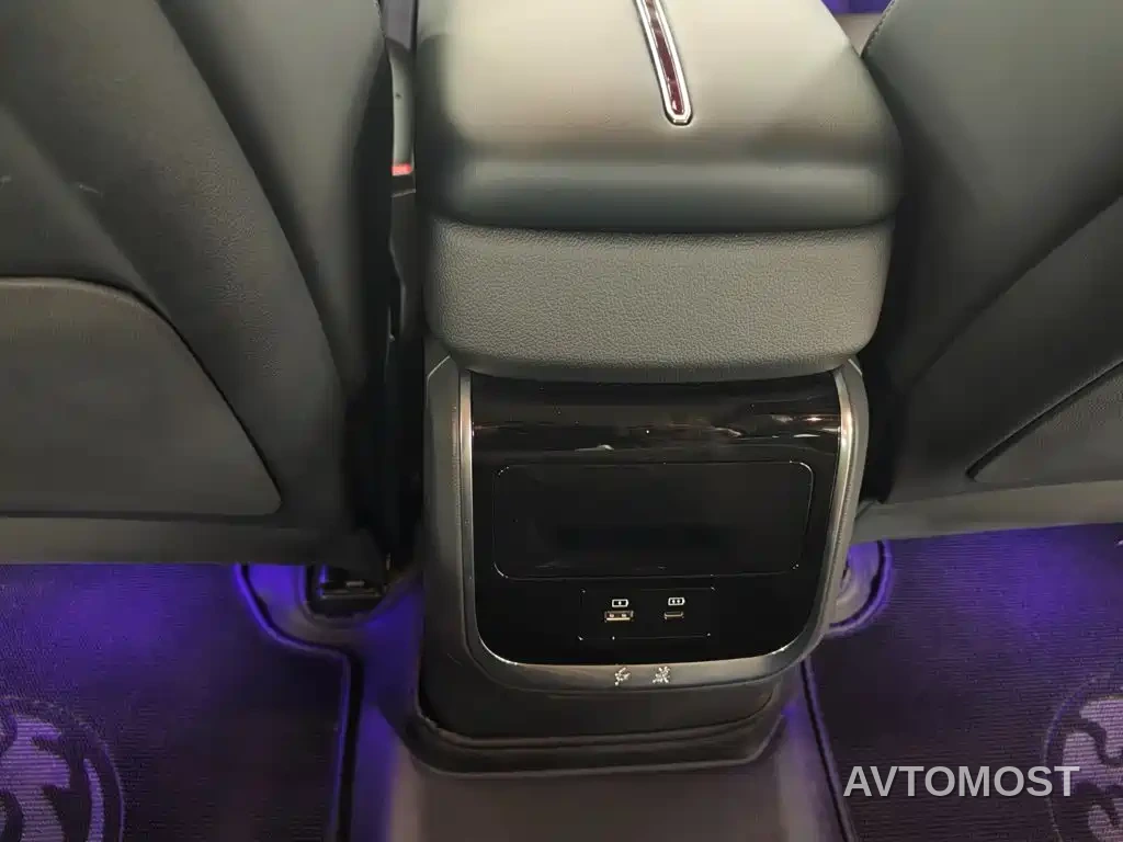 Hongqi HS7 PHEV 2024 2.0T PHEV 4WD Flagship Edition 6-seater — фото 15