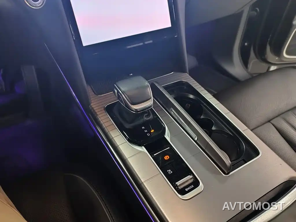 Hongqi HS7 PHEV 2024 2.0T PHEV 4WD Flagship Edition 6-seater — фото 19