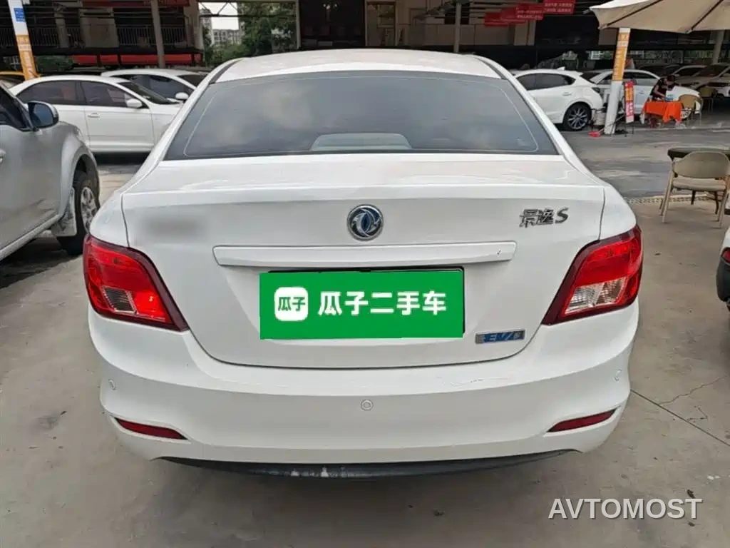 Dongfeng Fengxing S50EV 2019 Operation — фото 6