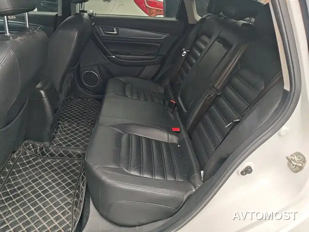 Dongfeng Fengxing S50EV 2019 Operation — фото 16