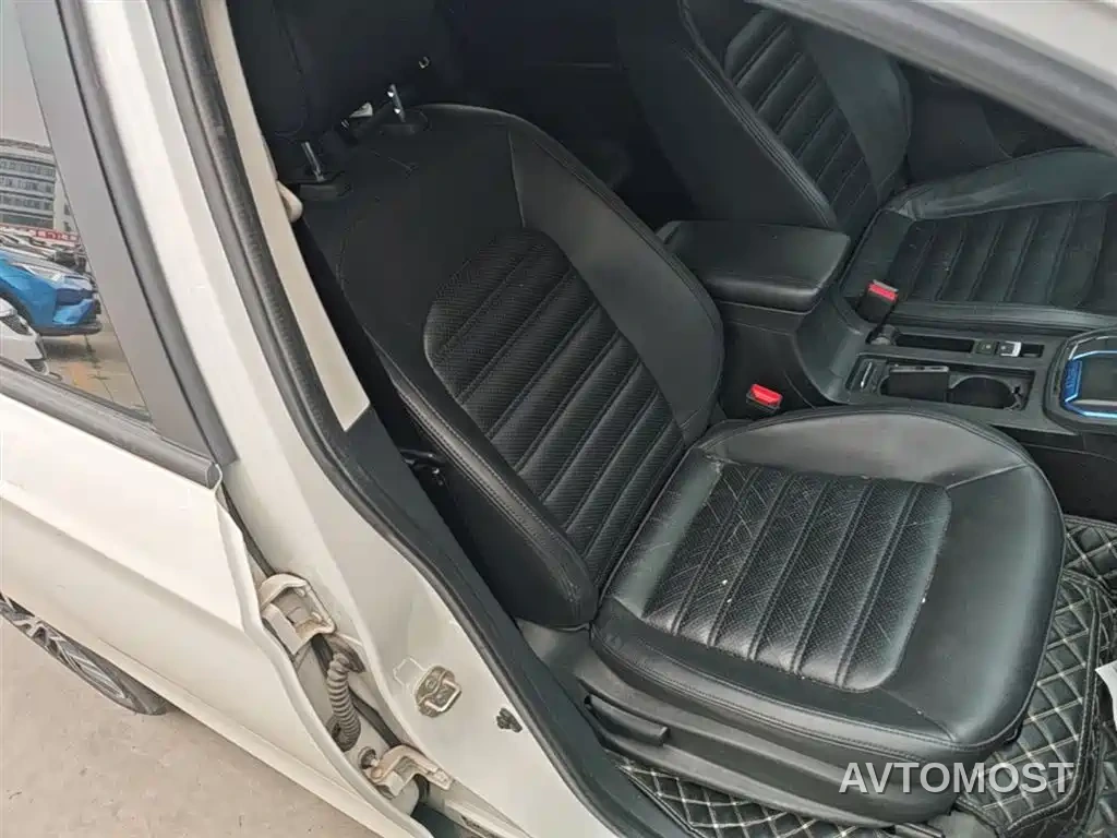 Dongfeng Fengxing S50EV 2019 Operation — фото 24