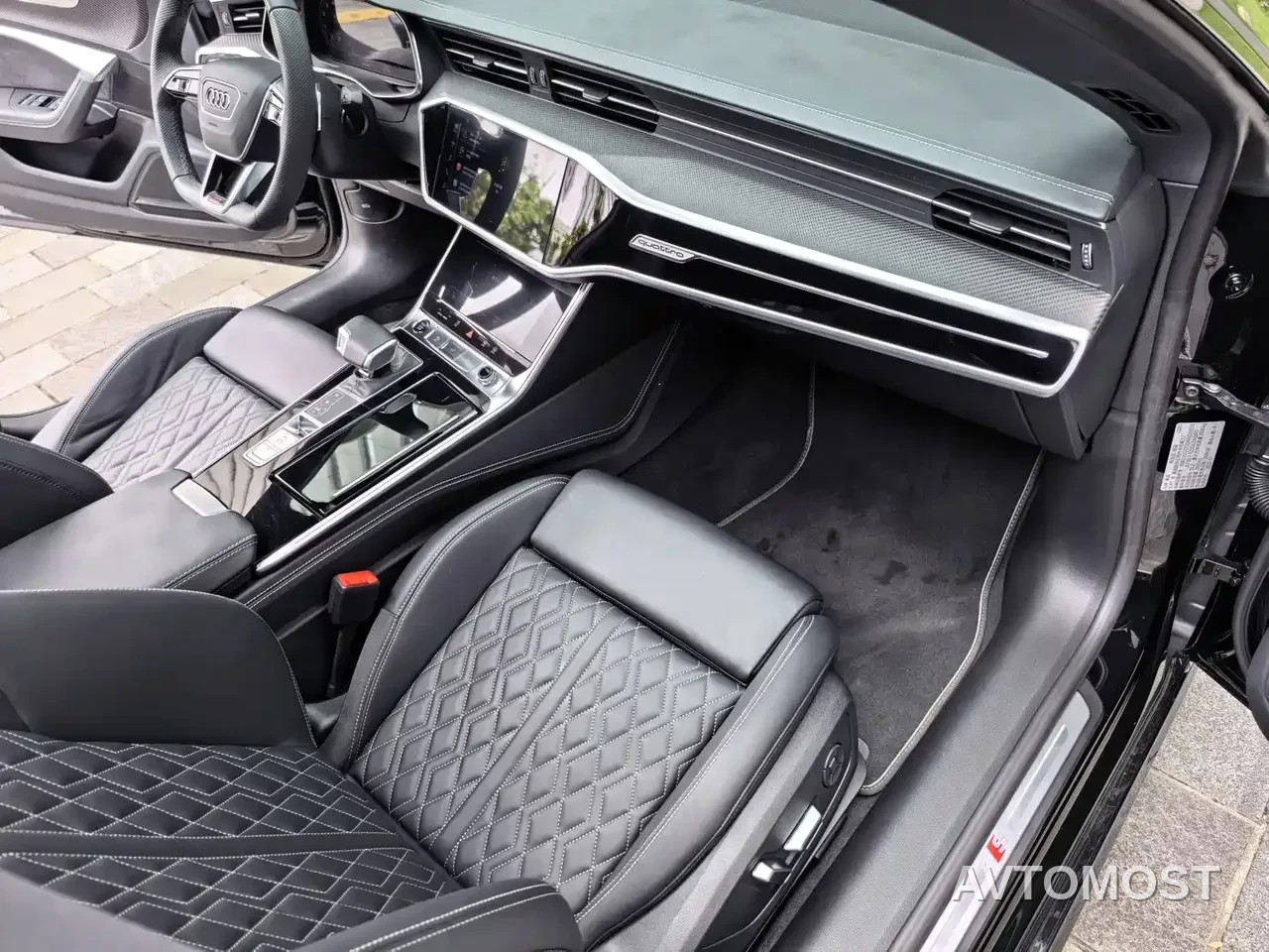 Audi A7 2024 55 TFSI quattro Exclusive — фото 37
