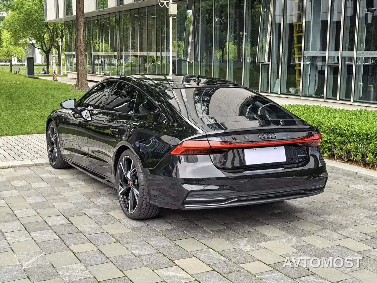 Audi A7 2024 55 TFSI quattro Exclusive — фото 41