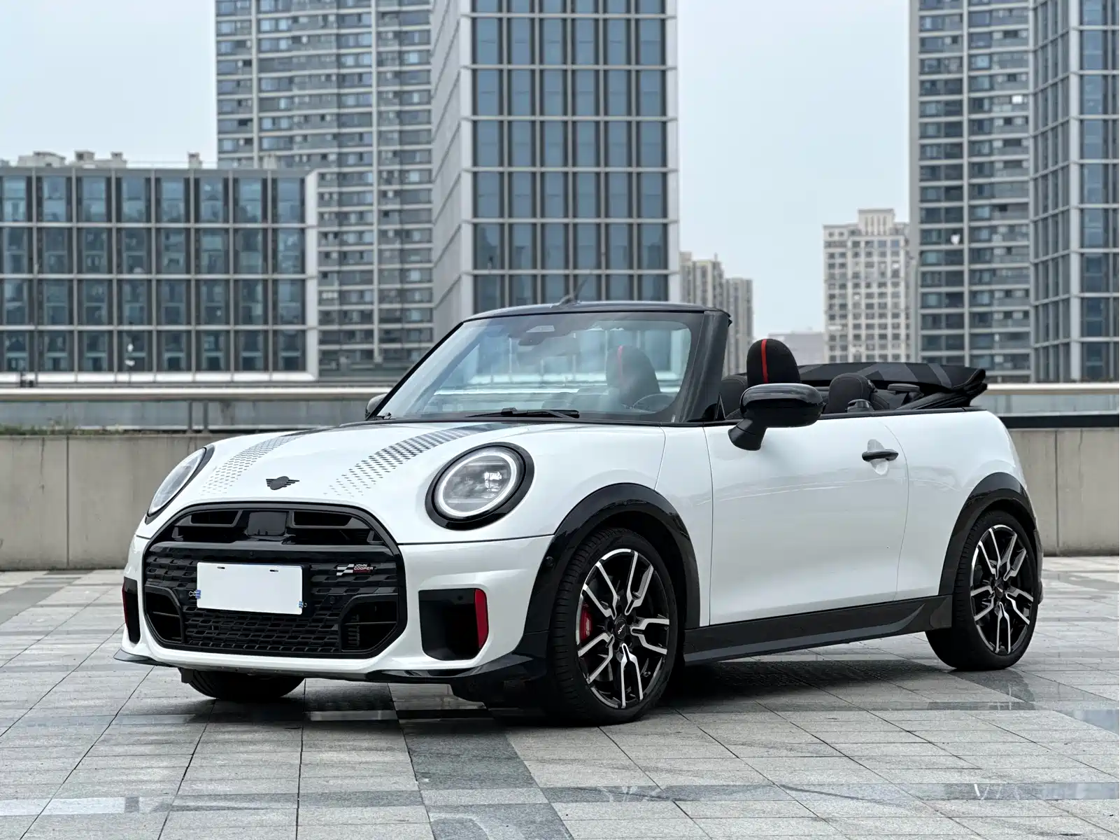 MINI JCW 2025 JOHN COOPER WORKS CABRIO
