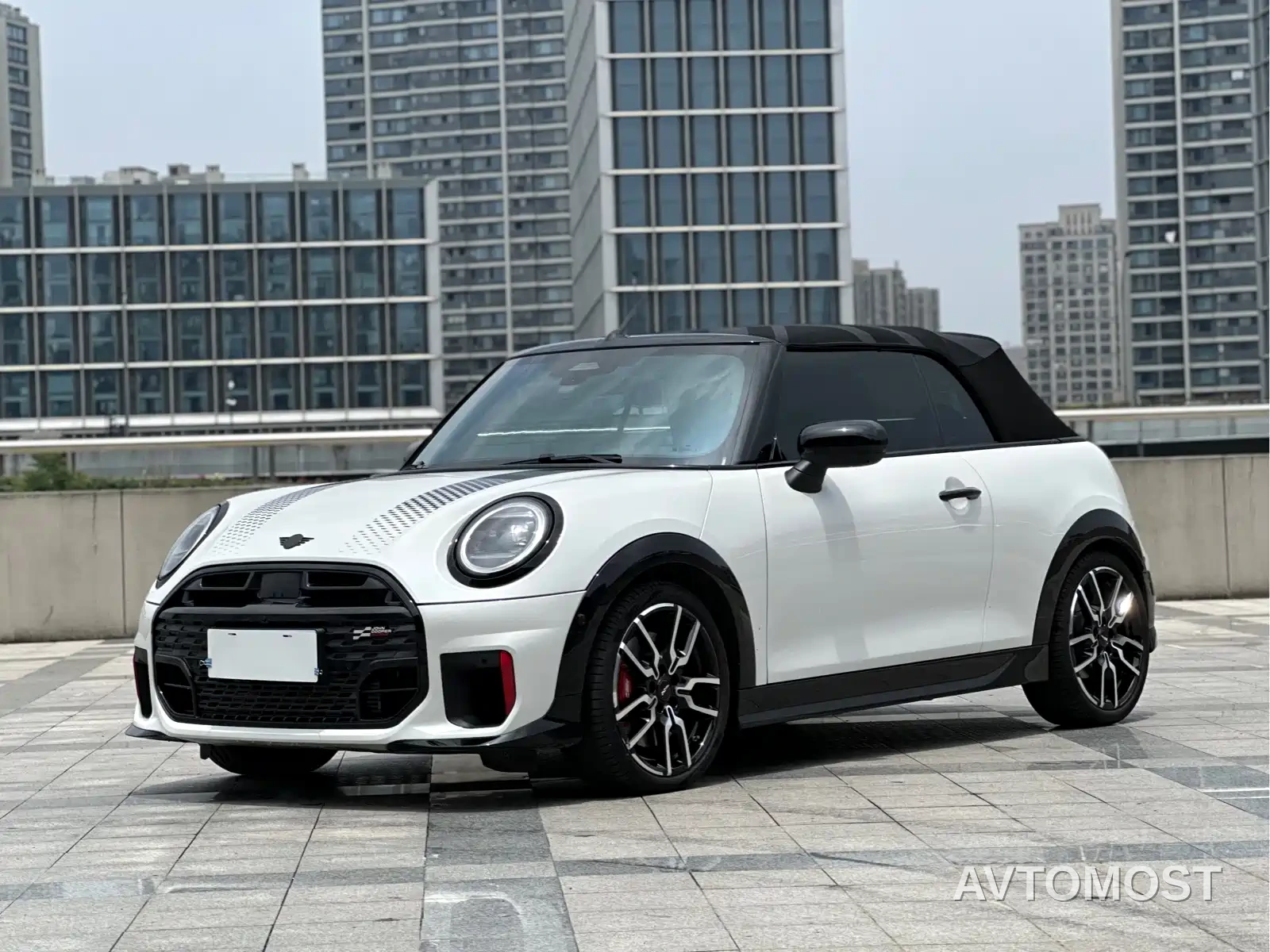 MINI JCW 2025 JOHN COOPER WORKS CABRIO — фото 10