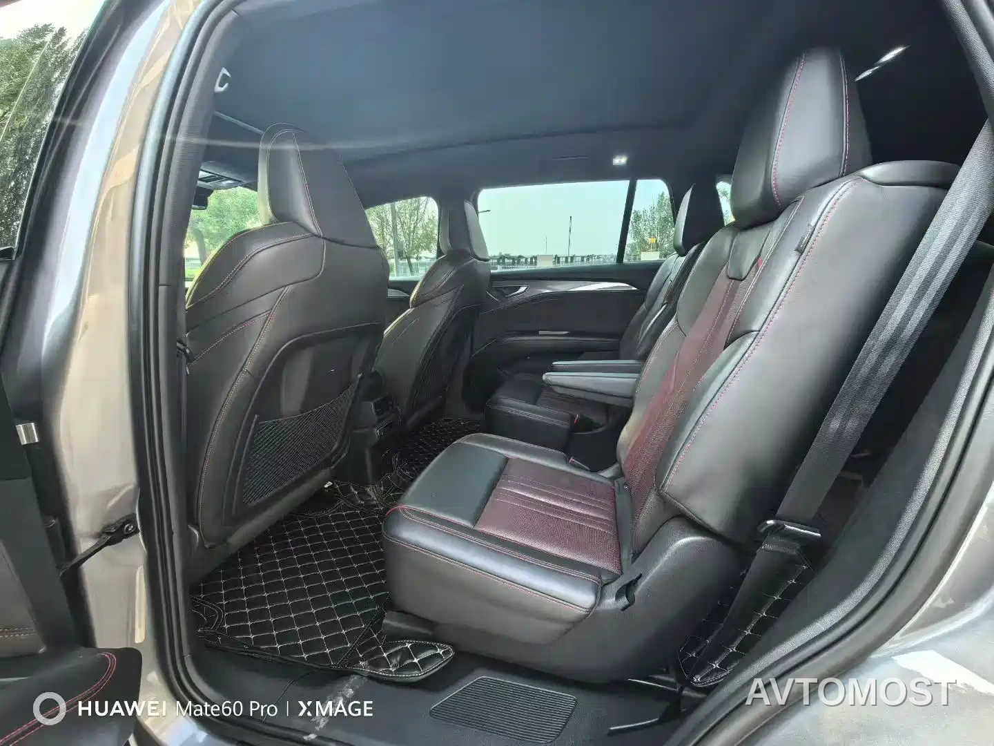 Audi Q5 e-tron 2022 40 e-tron Starlight Mech Suit — фото 5