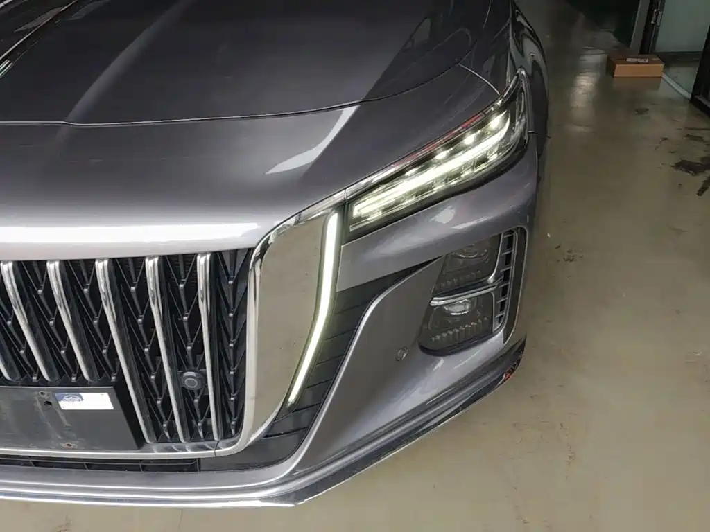 Hongqi H5 2023 2.0T Auto Smart Connect Flag Enjoy — фото 18