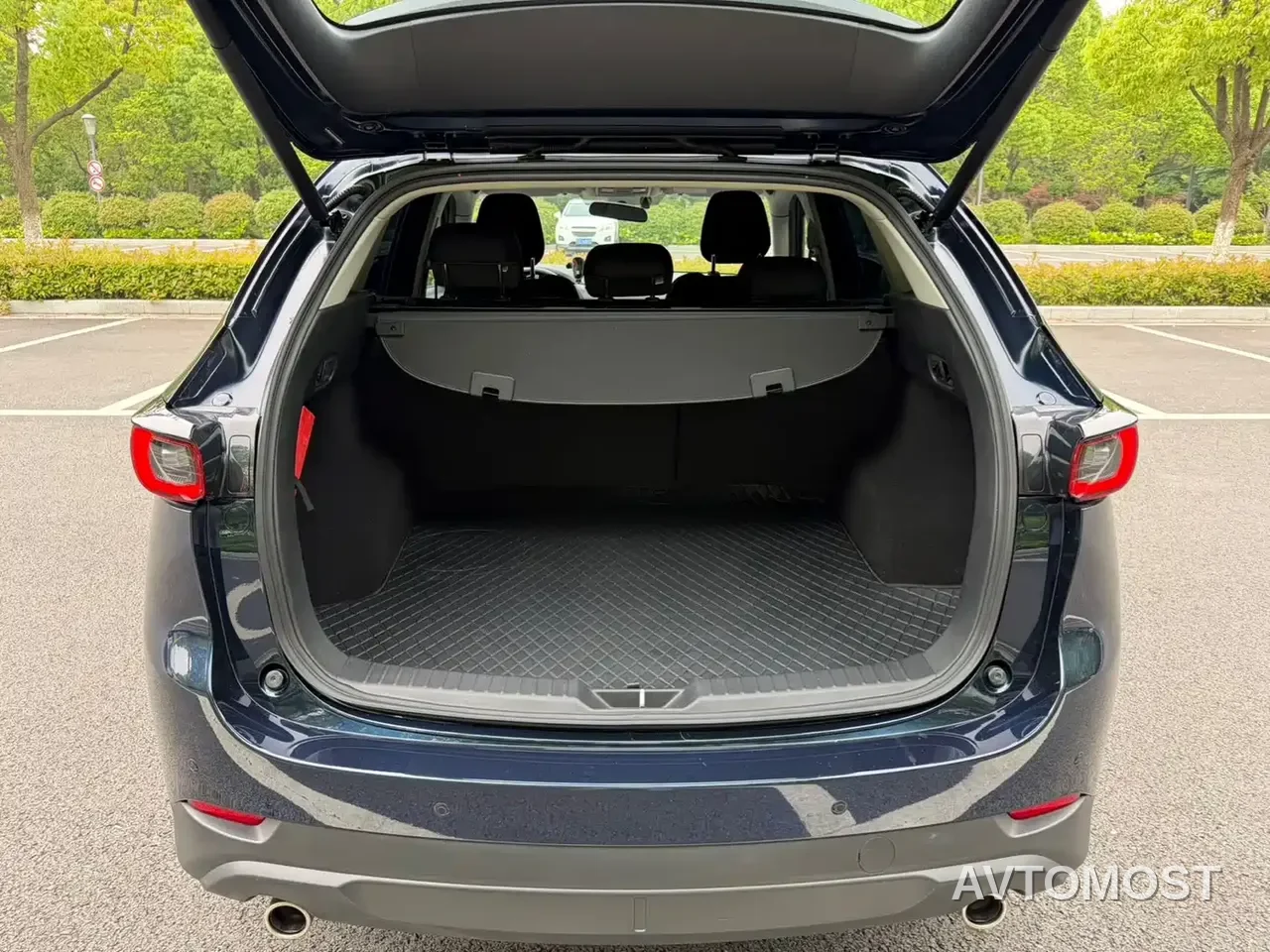 Mazda CX-5 2025 2.0L Automatic 2WD Comfort — фото 17