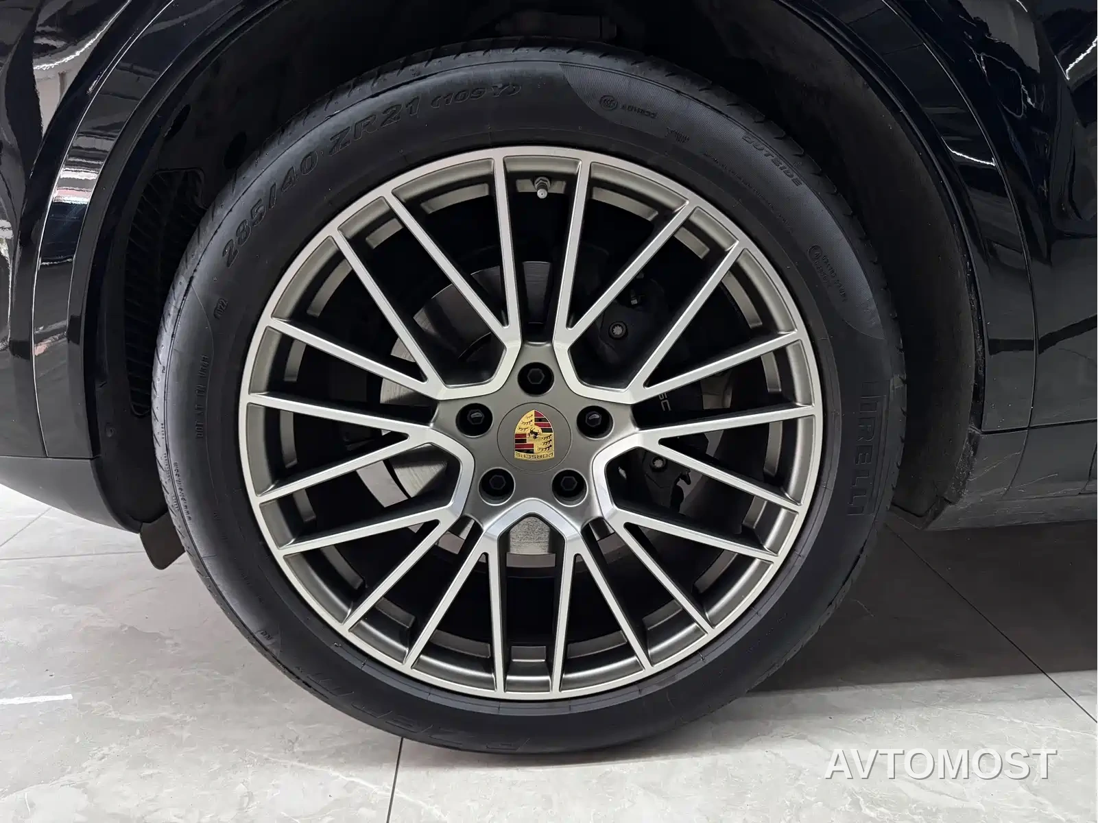 Porsche Cayenne 2023 Cayenne 3.0T Platinum Edition — фото 2