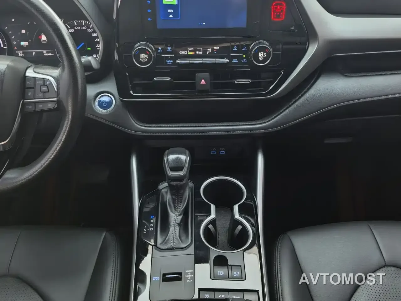 Toyota Crown Kluger 2022 2.5L HEV 4WD Elite Edition — фото 9
