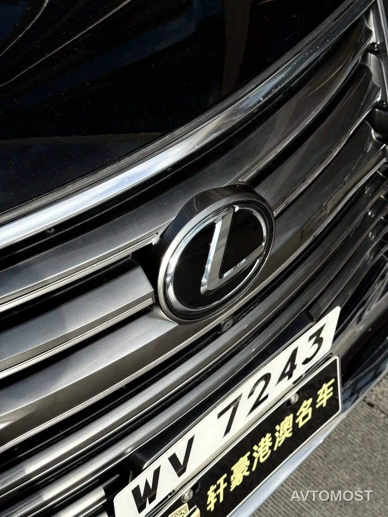 Lexus LX 2017 570 Peak Special Limited Edition — фото 4
