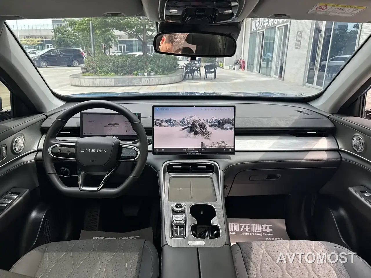 Chery Tiggo 8 PLUS C-DM 2025 1.5T 116km Luxury 5-Seater — фото 12