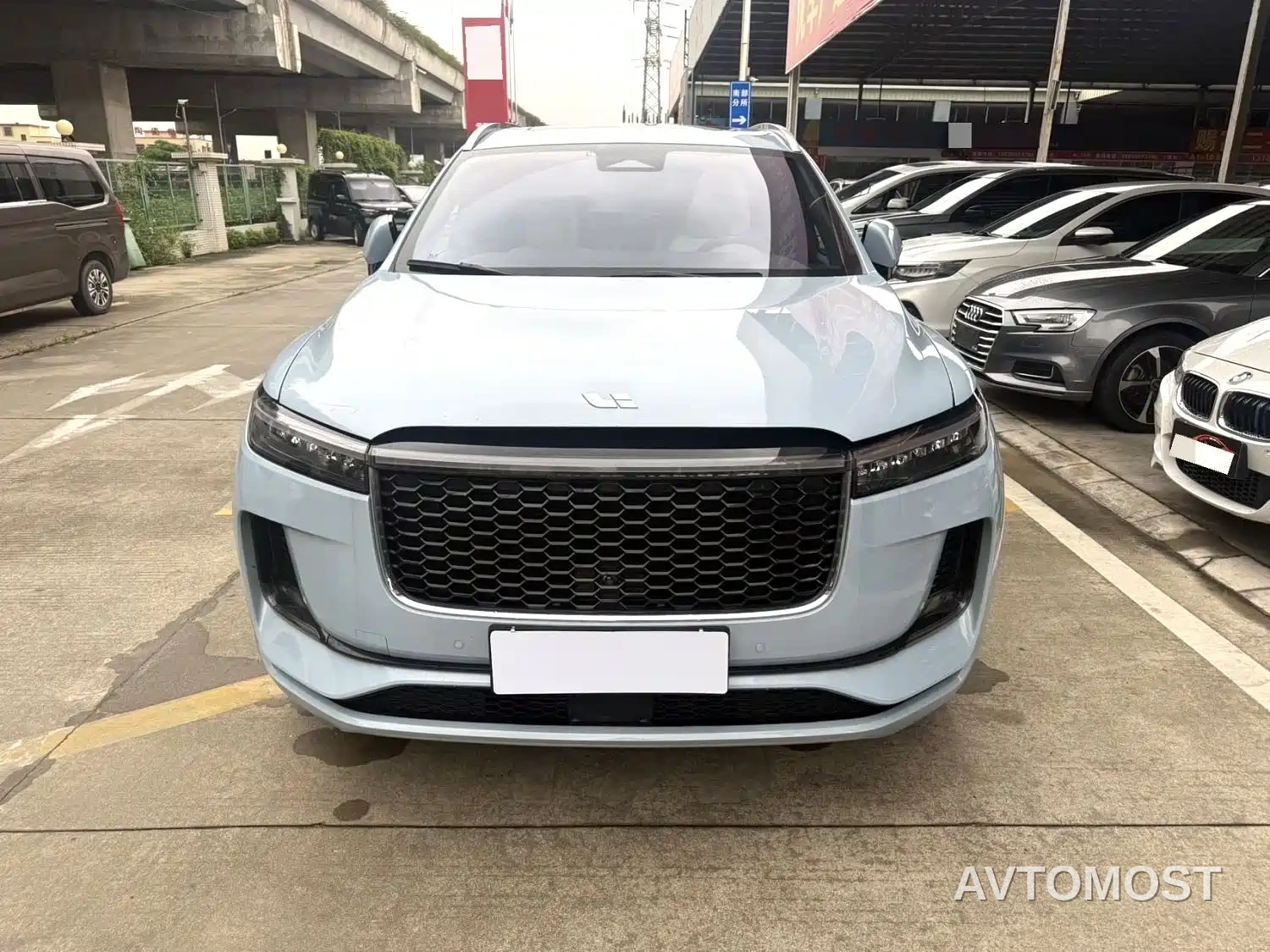 Li ONE 2021 Extended Range 6-Seater — фото 2