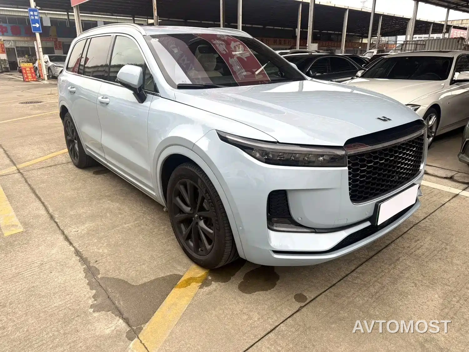 Li ONE 2021 Extended Range 6-Seater — фото 3