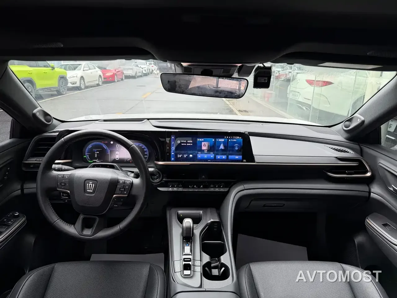 Toyota Crown SportCross 2023 2.5L SportCross HEV FWD Premium Edition — фото 7