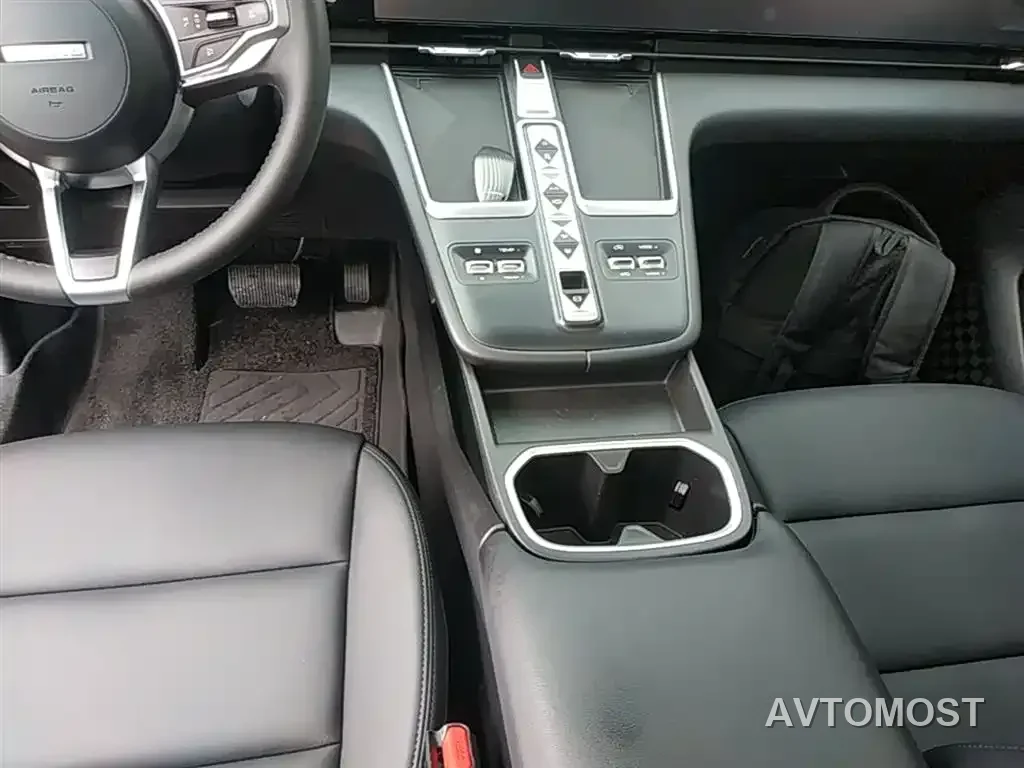 Haval Xiaolong MAX 2023 1.5L Hi4 105 4WD Pilot Edition — фото 14
