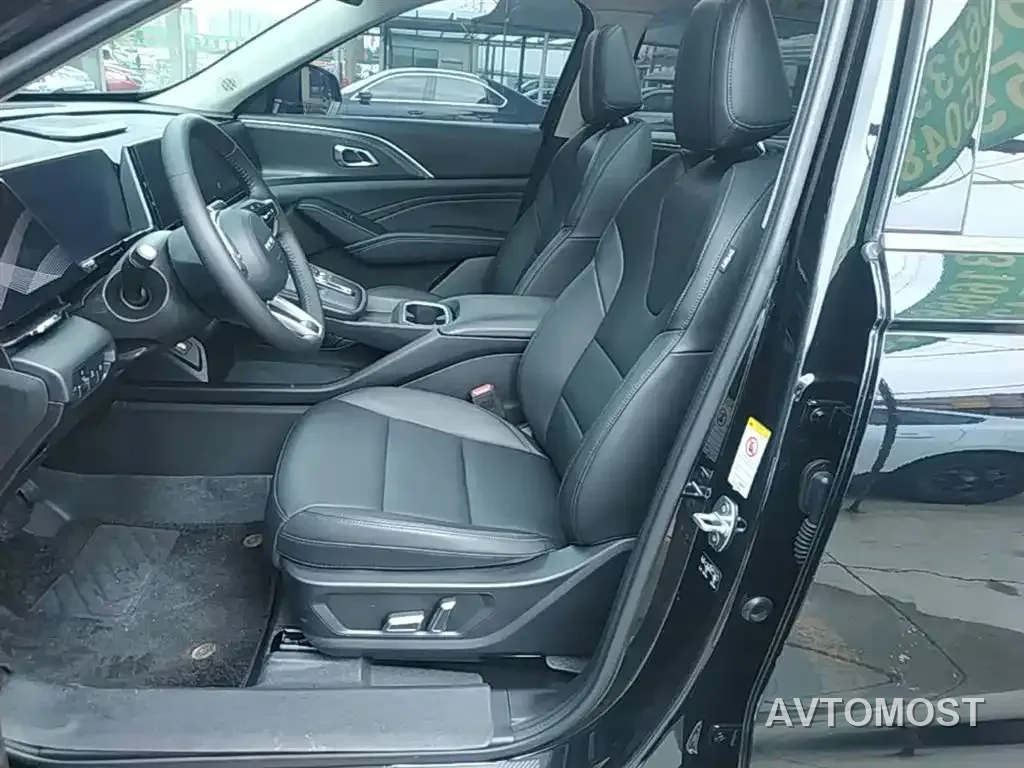 Haval Xiaolong MAX 2023 1.5L Hi4 105 4WD Pilot Edition — фото 15