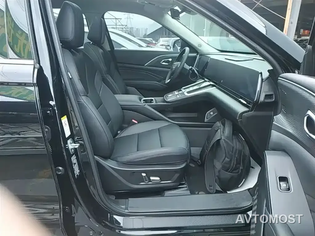 Haval Xiaolong MAX 2023 1.5L Hi4 105 4WD Pilot Edition — фото 24