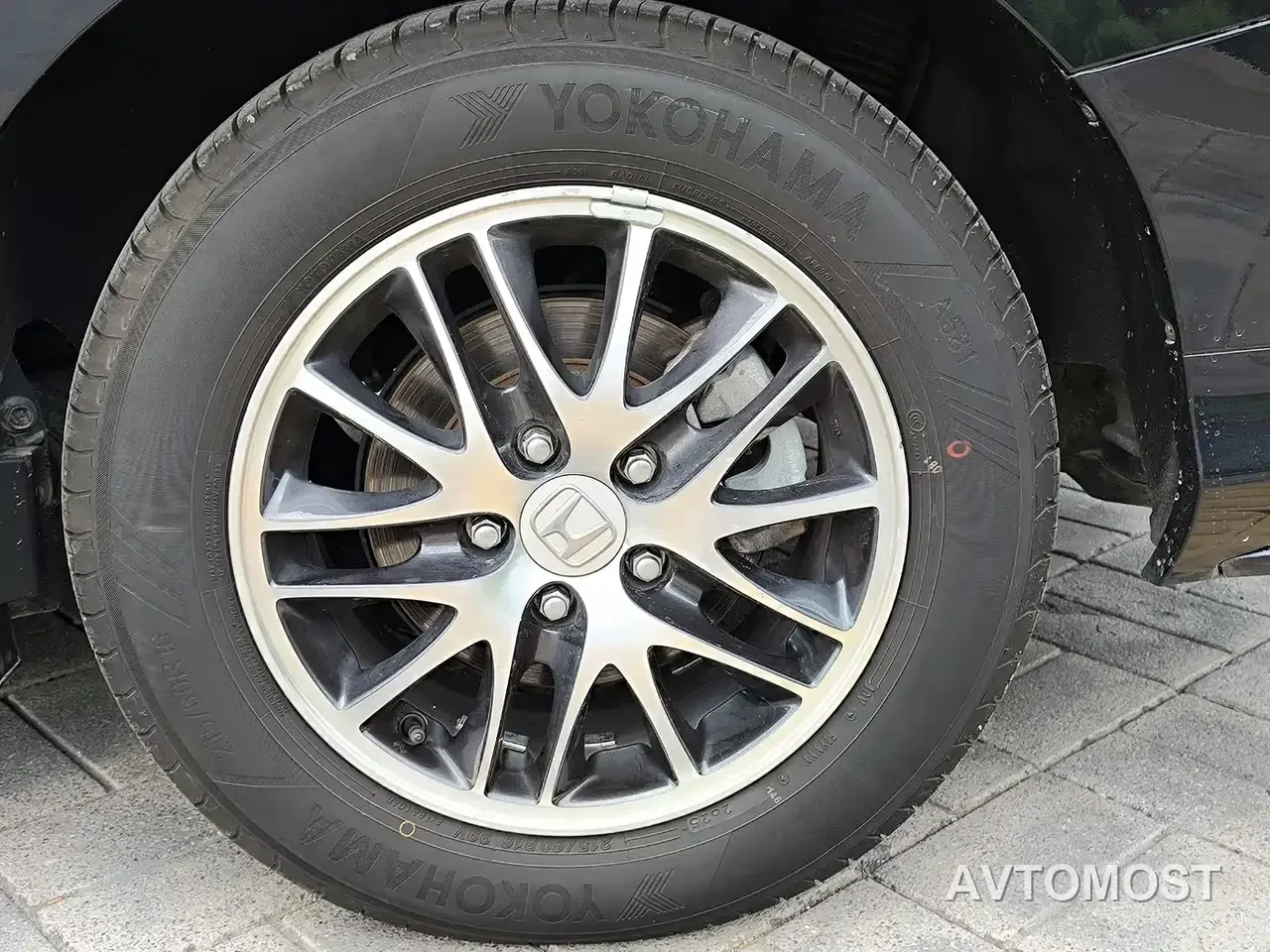 Honda Odyssey 2021 2.0L Sharp Premium Edition — фото 23