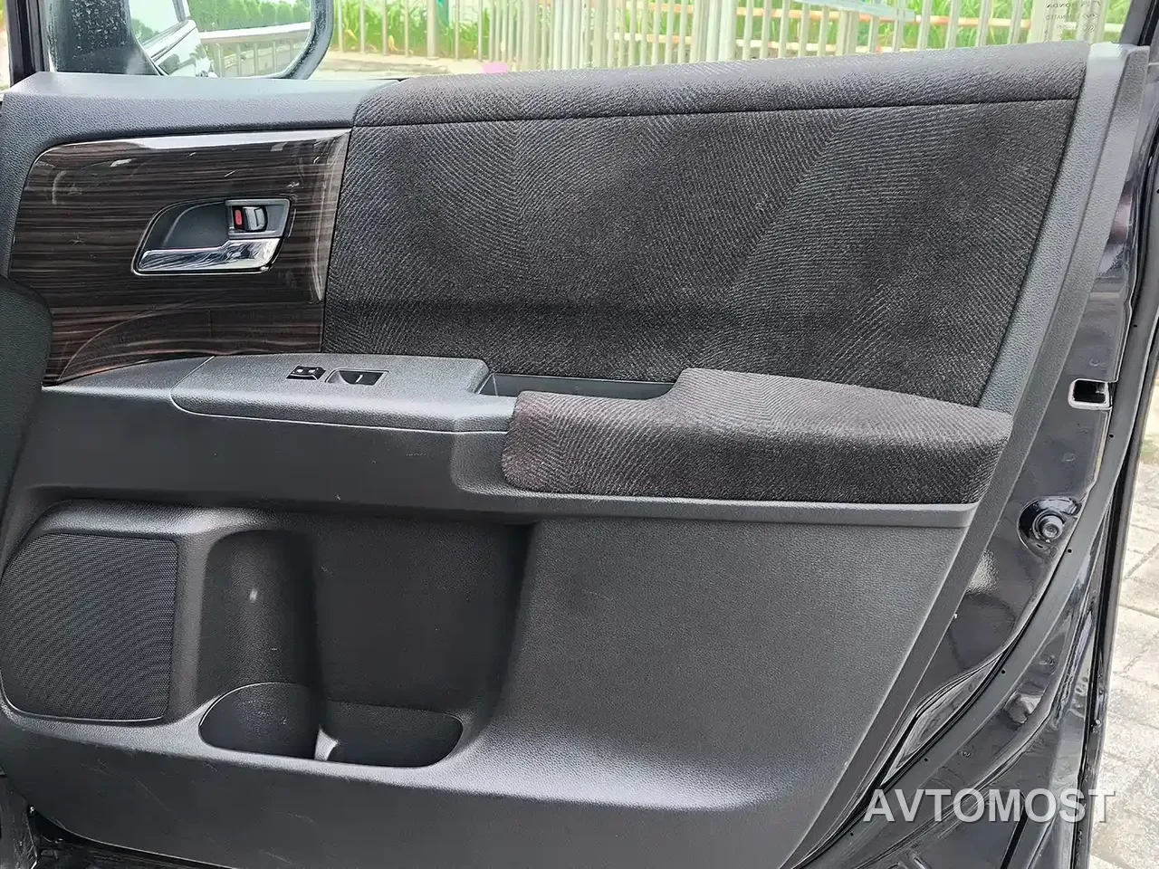 Honda Odyssey 2021 2.0L Sharp Premium Edition — фото 30