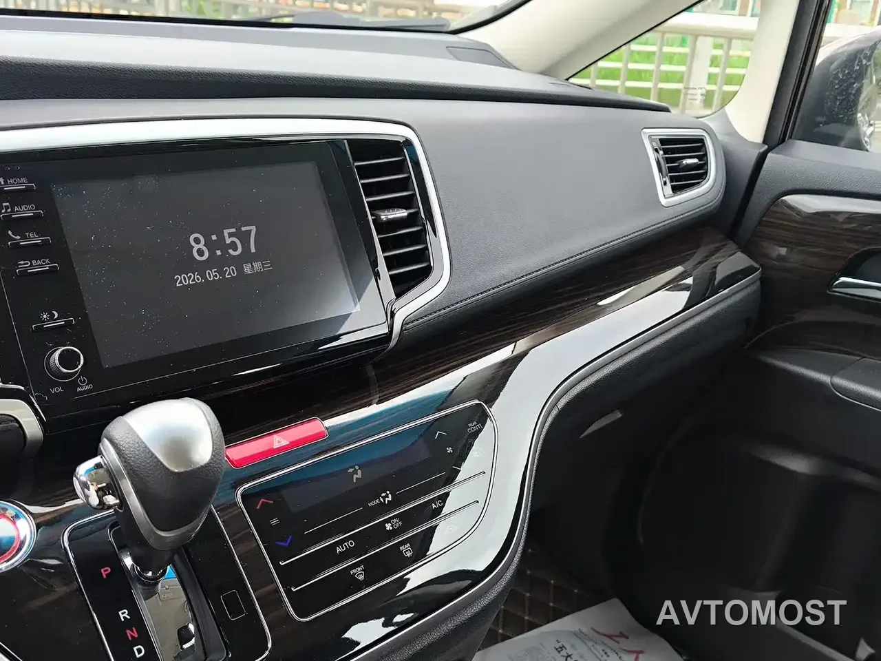 Honda Odyssey 2021 2.0L Sharp Premium Edition — фото 34