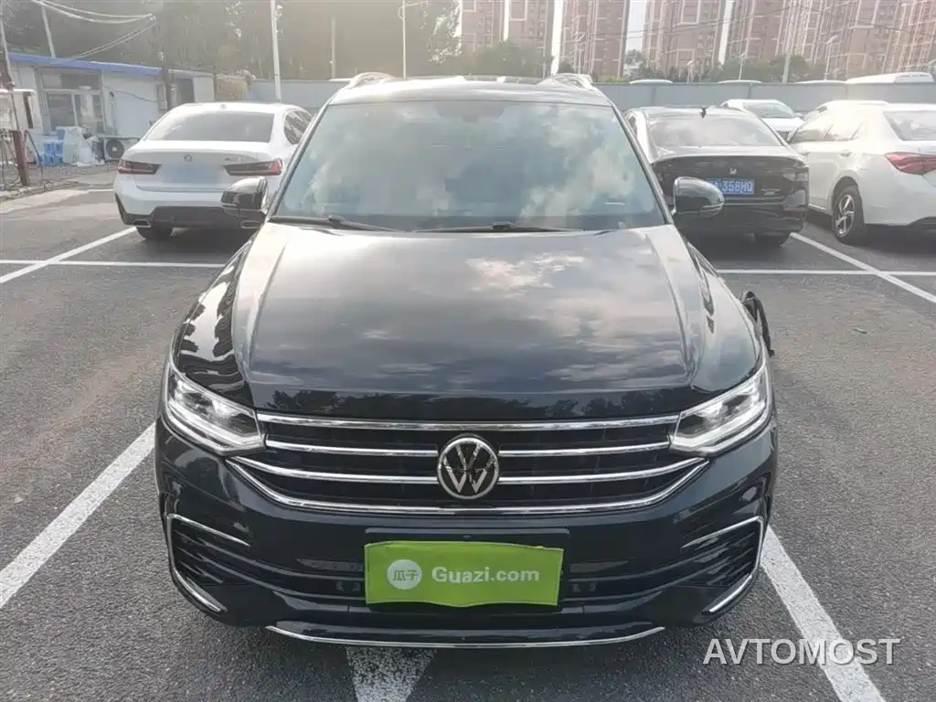 Volkswagen Tiguan L 2022 330TSI Auto 2WD R-Line Premium Edition — фото 3