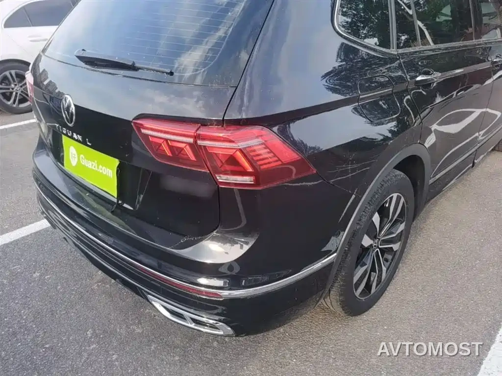 Volkswagen Tiguan L 2022 330TSI Auto 2WD R-Line Premium Edition — фото 8