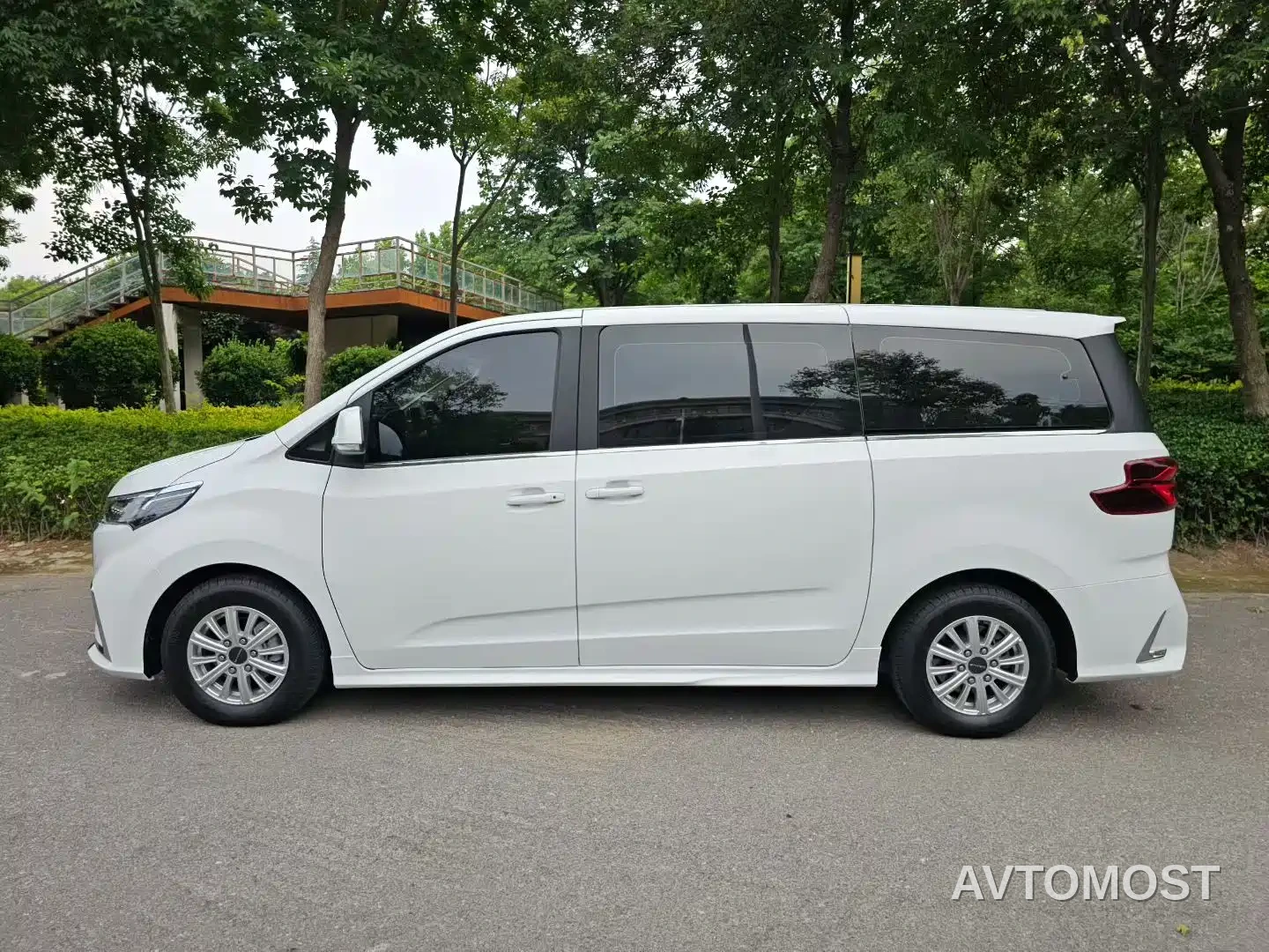 SAIC Maxus G20 2023 ES 2.0T Diesel Manual Premium Edition — фото 9