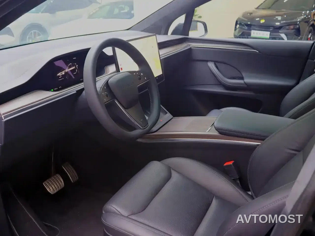 Tesla Model X 2023 Dual Motor All-Wheel Drive Edition — фото 5