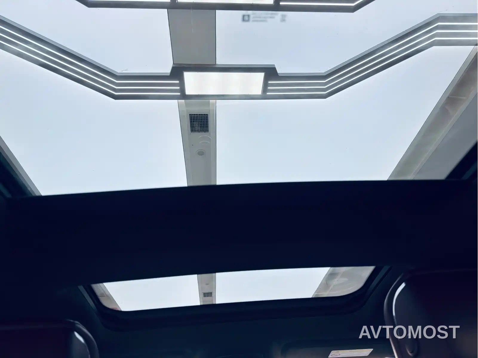 Cadillac CT6 2023 28T Platinum Model — фото 15