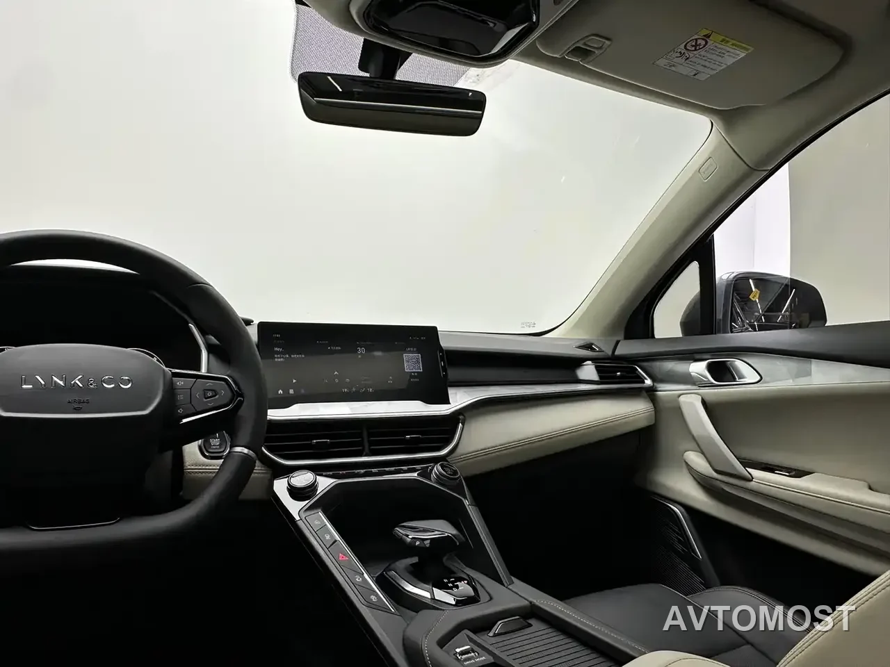 Lynk & Co 06 EM-P 2022 PHEV 84KM Range Pro — фото 14