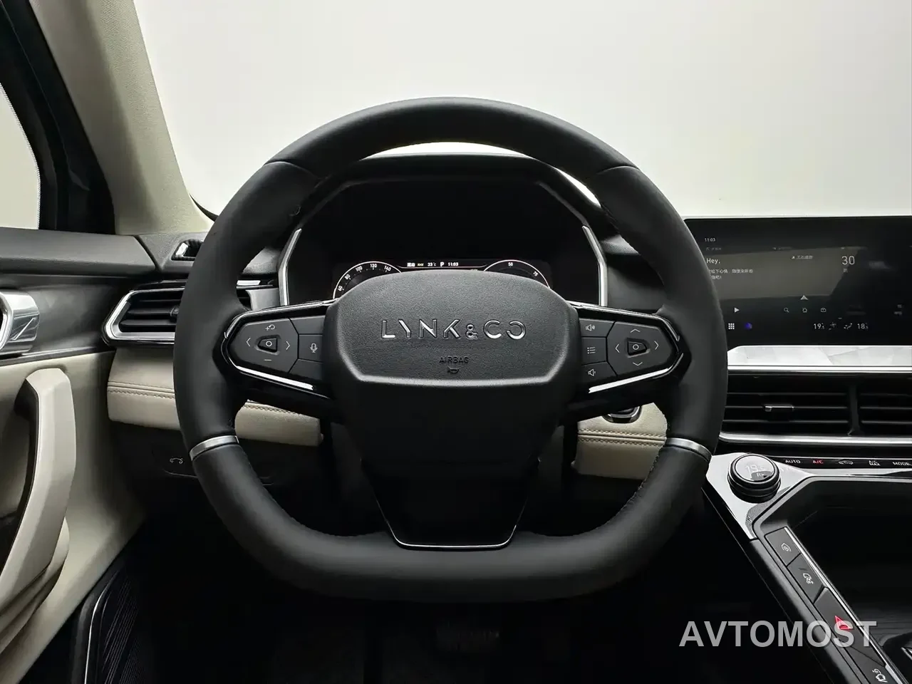 Lynk & Co 06 EM-P 2022 PHEV 84KM Range Pro — фото 18