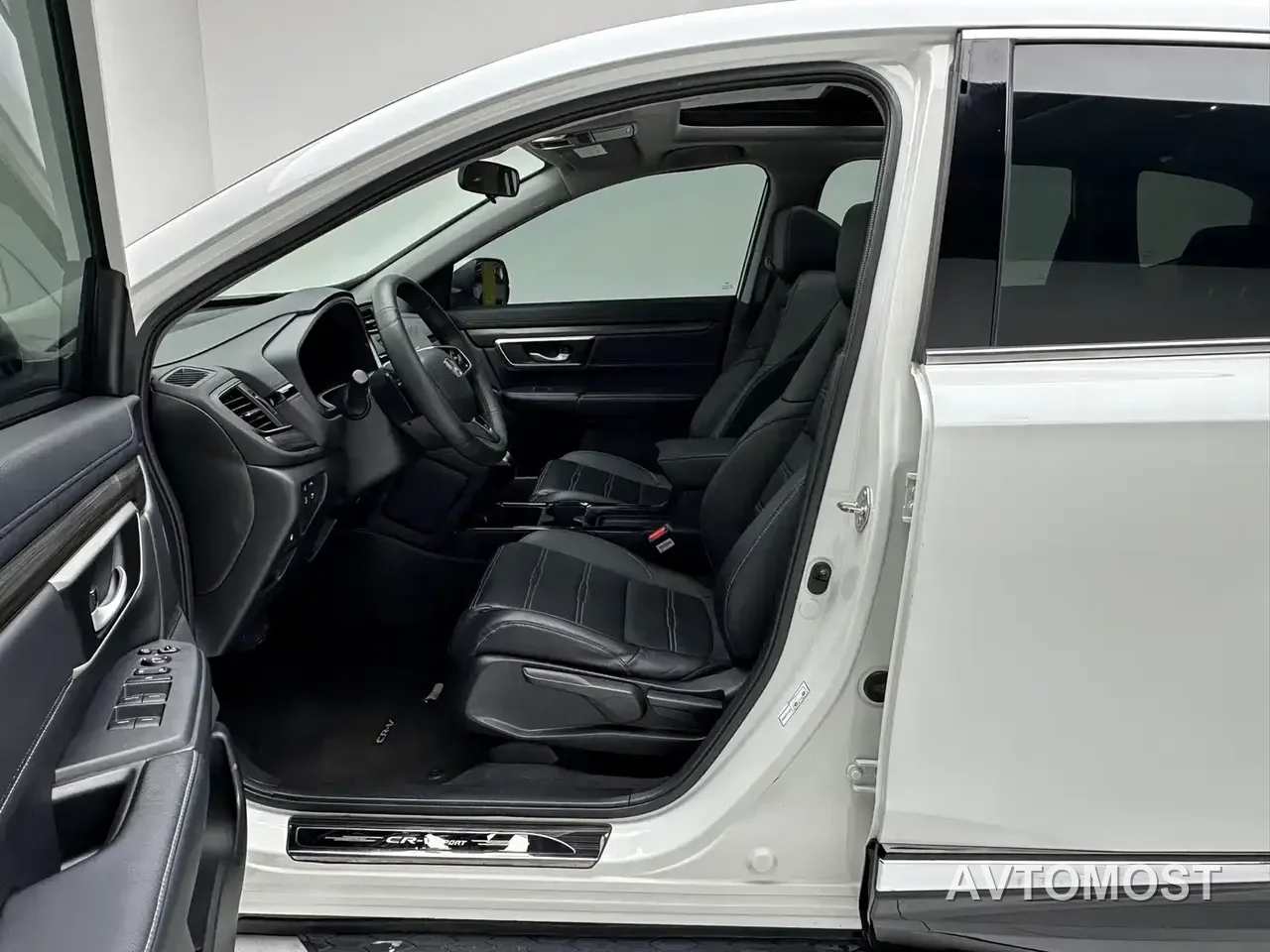 Honda CR-V New Energy 2021 Sharp Hybrid e+ 2.0L Wisdom Edition — фото 7