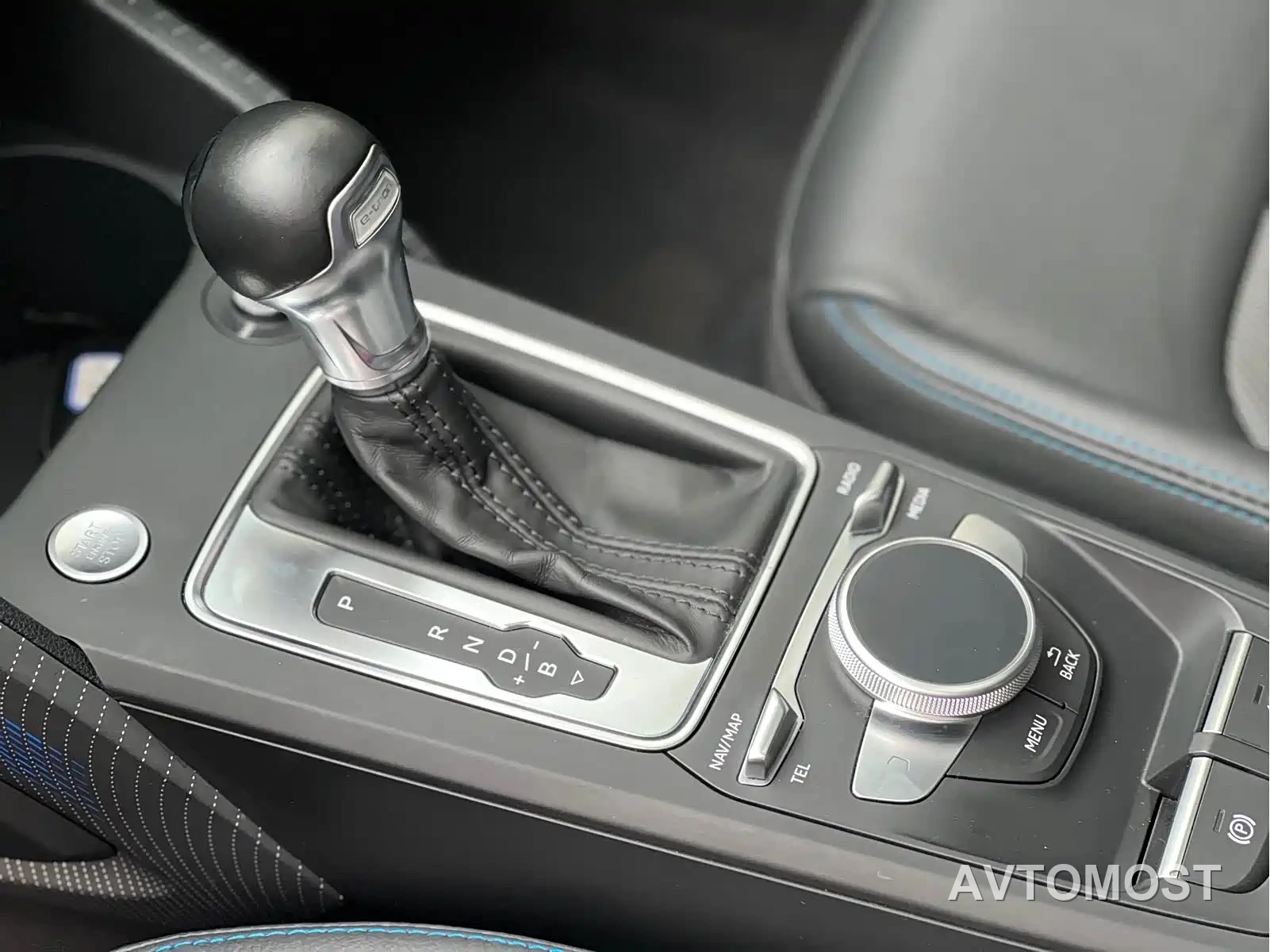 Audi Q2L e-tron 2019 Q2L e-tron Pure Electric Smart Cool Edition — фото 8