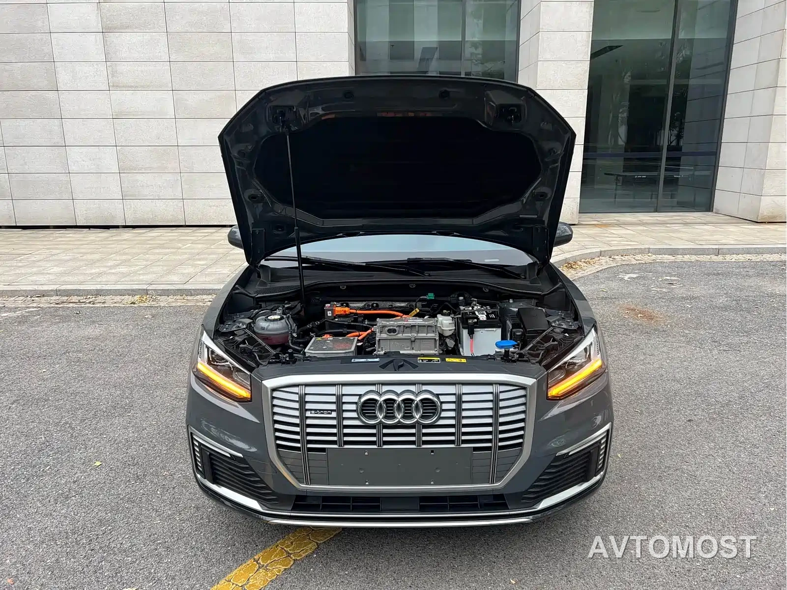 Audi Q2L e-tron 2019 Q2L e-tron Pure Electric Smart Cool Edition — фото 15