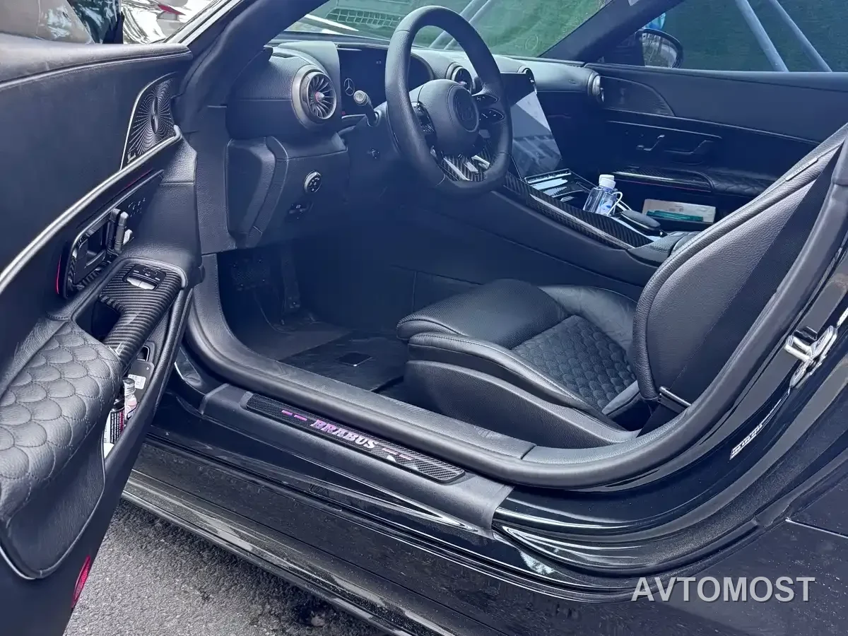 Mercedes-Benz AMG GT New Energy 2025 63 S E Performance — фото 12