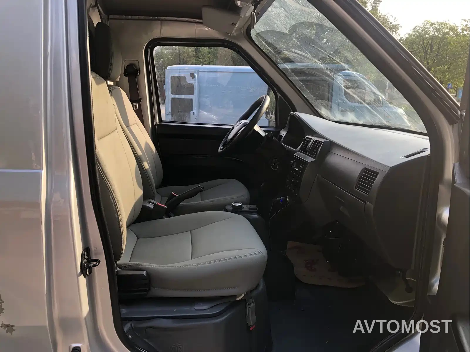 Wuling Electric Truck 2022 Premium Edition Guoxuan 40.55kWh — фото 3