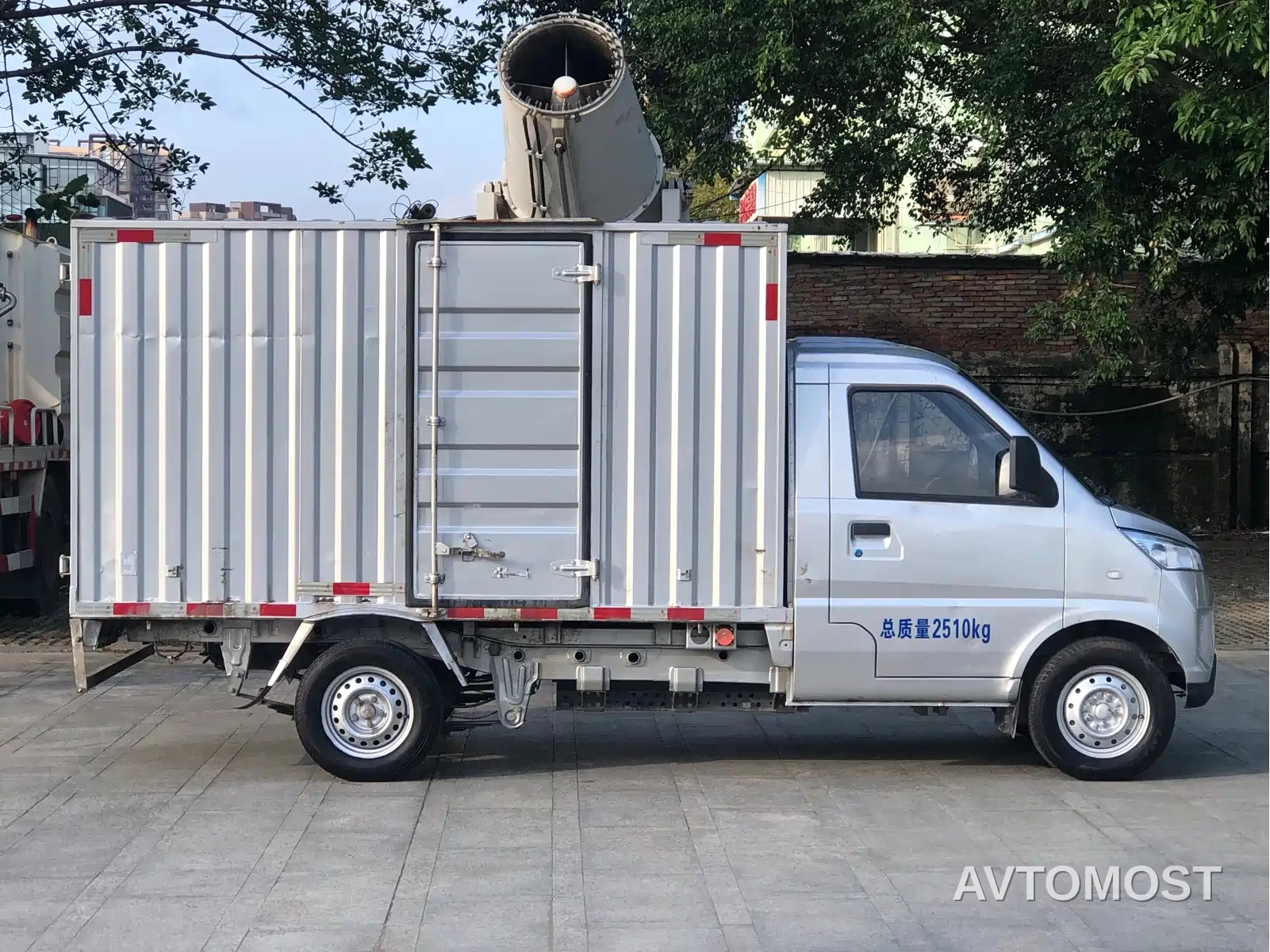 Wuling Electric Truck 2022 Premium Edition Guoxuan 40.55kWh — фото 12