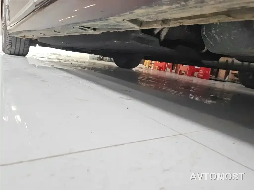 Hongqi H9 2022 2.0T Smart Connect Flag Smooth Edition — фото 16