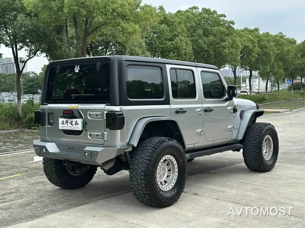 Jeep Wrangler 4xe 2021 4-Door 2.0T 4xe Sahara — фото 5